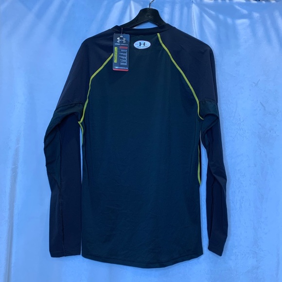 BNWT Men’s Under Armour navy blue w/ yellow stitching compression long sleeve. - Picture 3 of 8